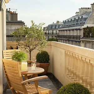 De L'arcade 3*, Paris France